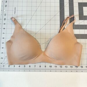 Victoria Secret Bralette Seamless Nude Bra Size M